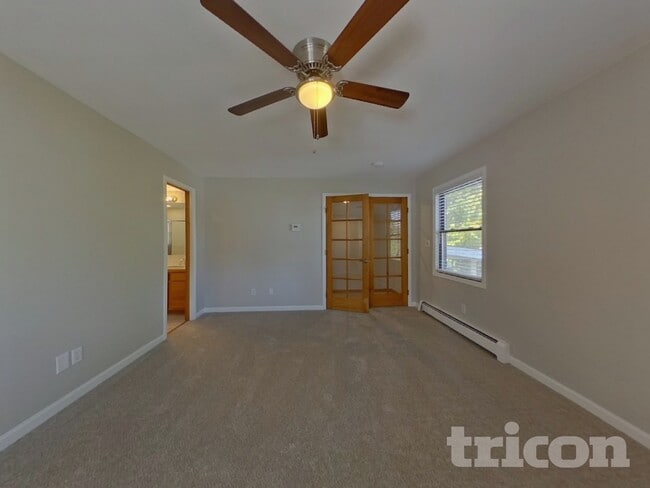 Building Photo - 4486 S Utica St