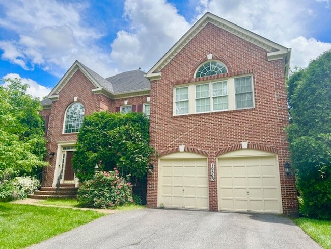 Building Photo - 10503 Aubinoe Farm Dr