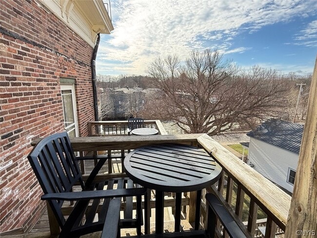 Building Photo - 1 S Jefferson St