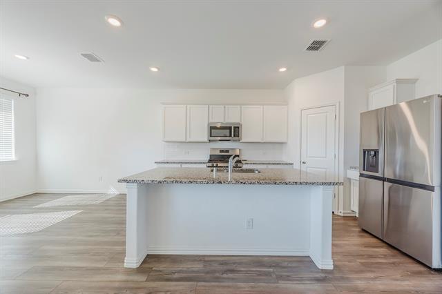 Building Photo - 2529 Starwater Dr