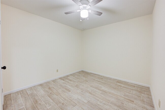 Building Photo - 630 Martin Luther King Rd