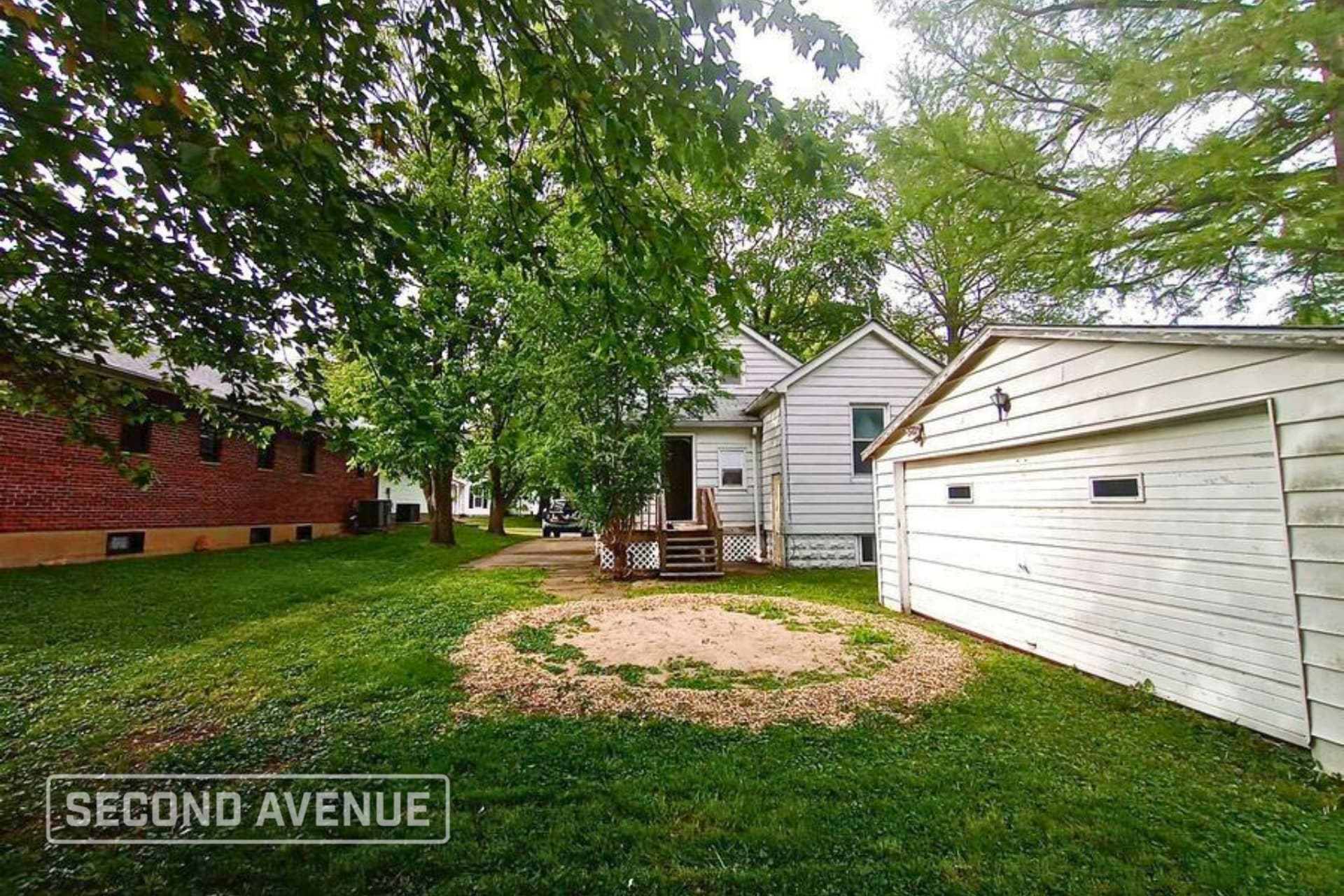 Building Photo - 154 W Lebanon St