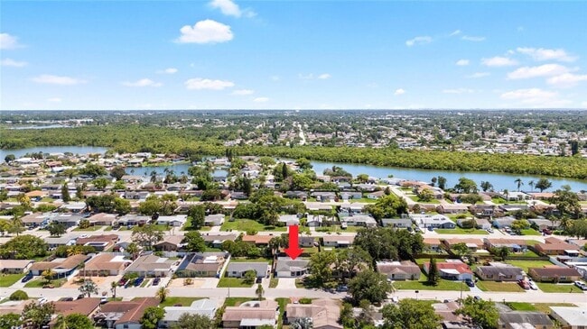 Building Photo - Charming 2–3 Bedroom Home in Holiday, FL!