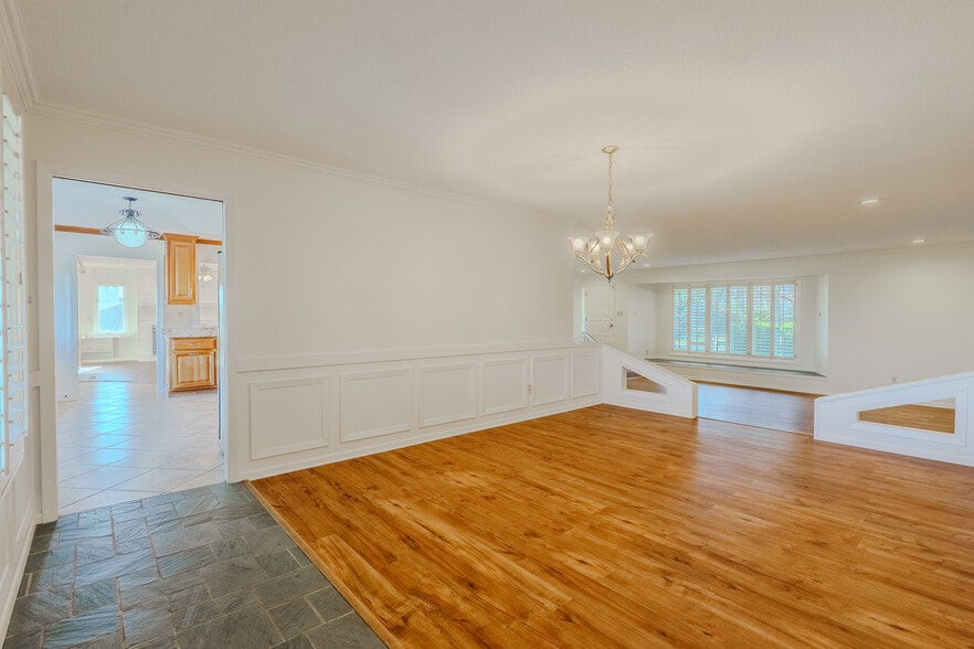 Building Photo - 218 Baltusrol Rd