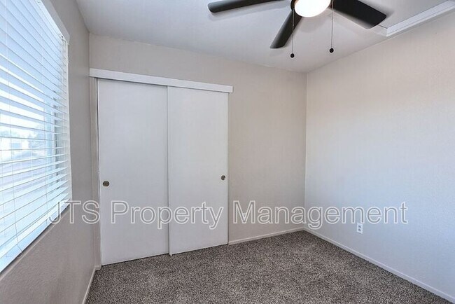 Building Photo - 6620 Verandah Ct