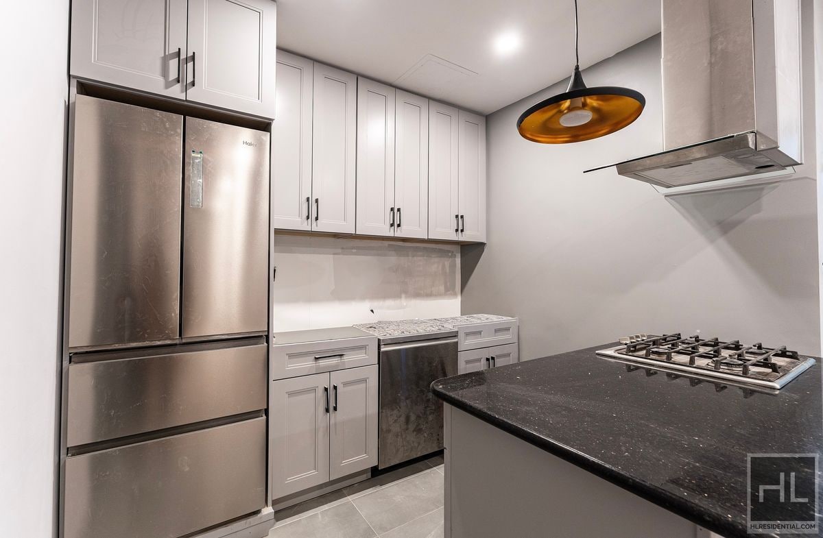 Building Photo - ESSEX STREET