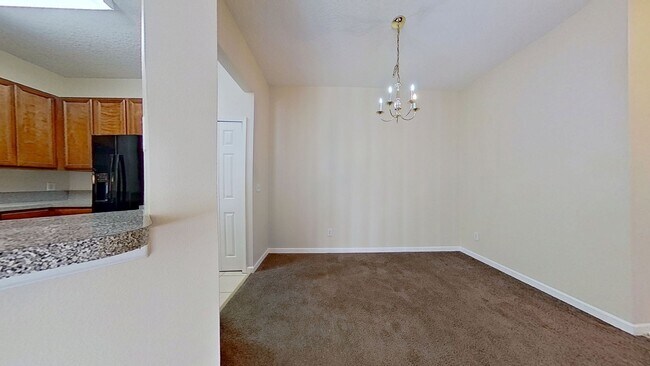 Building Photo - Beautiful Condominium on Beach Blvd!