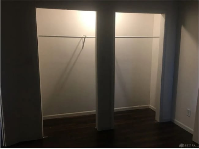 Building Photo - 144 W Fairview Ave