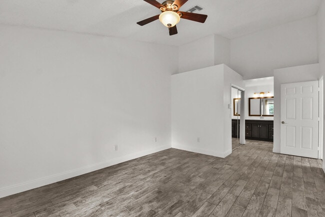 Building Photo - 13175 Quiet Woods Rd