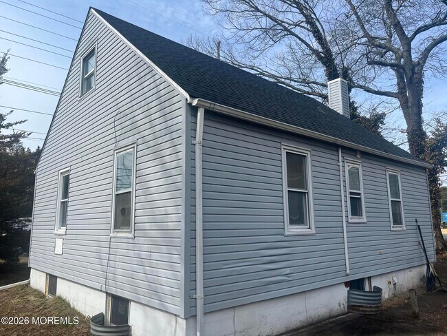 Building Photo - 1033 Atlantic City Blvd