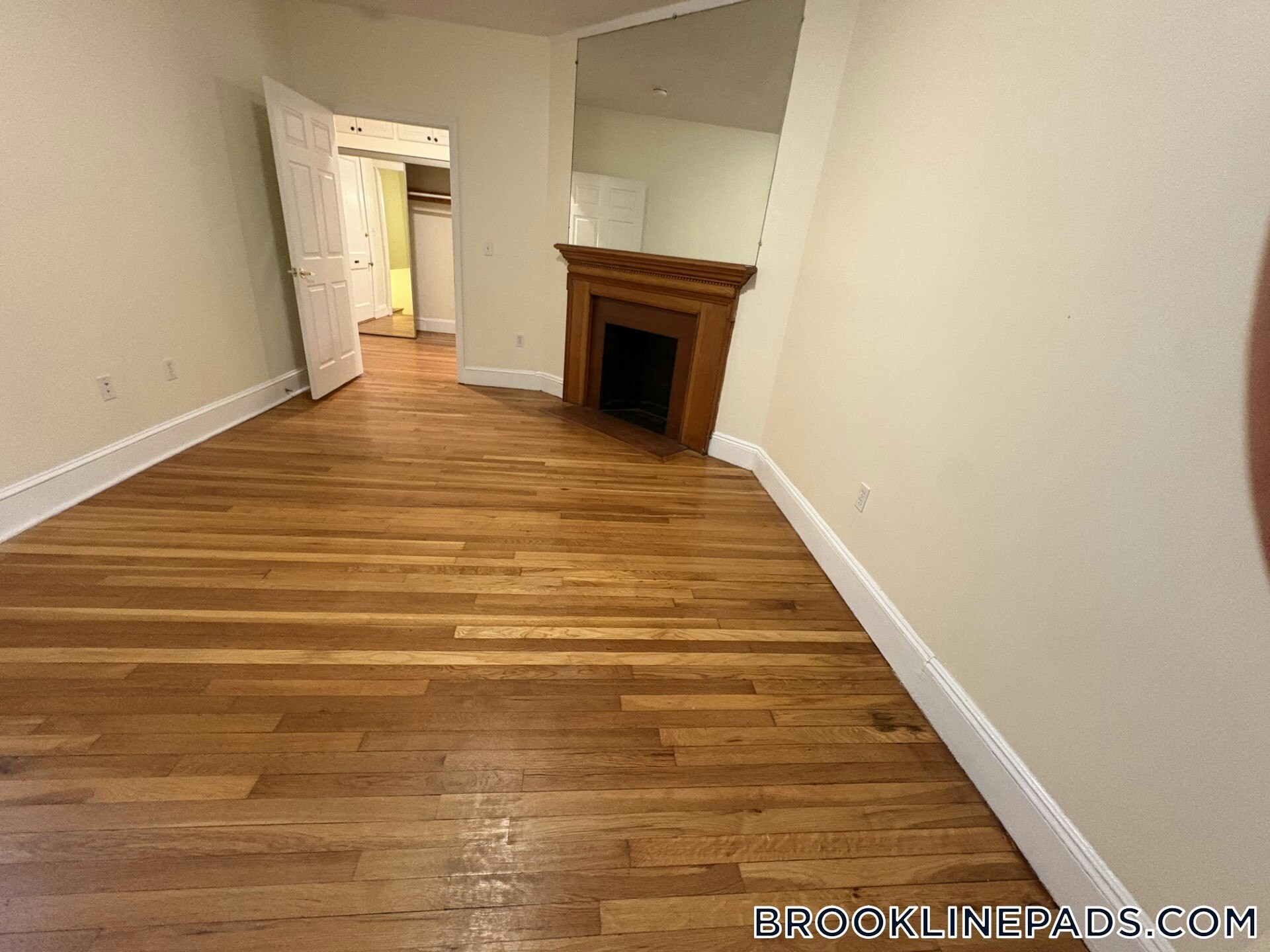 Building Photo - 191 Winthrop Rd