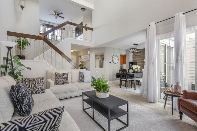 Building Photo - 1437 Whitman Ct