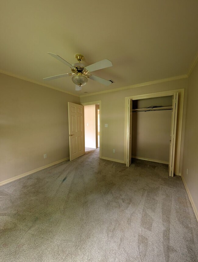 Building Photo - 1411 Magnolia Ridge
