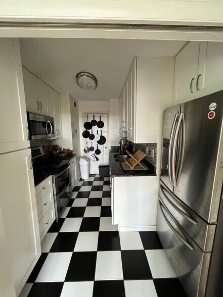 Kitchen - 4301 Massachusetts Ave NW