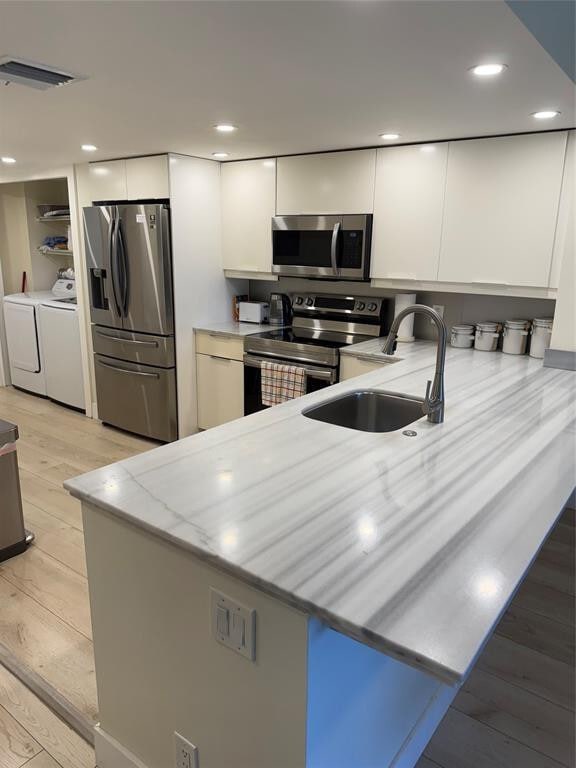 Building Photo - 802 Cypress Blvd