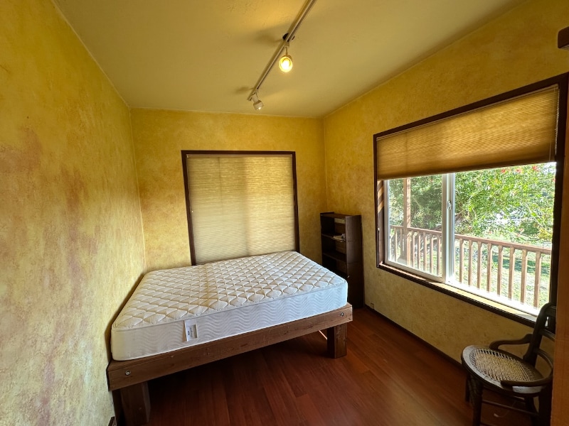 Building Photo - 48 Valley View Rd