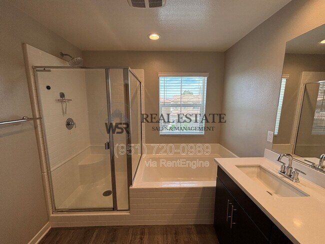 Building Photo - 12843 Greenstone Way