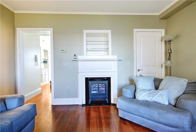 Building Photo - 1180 Narragansett Blvd