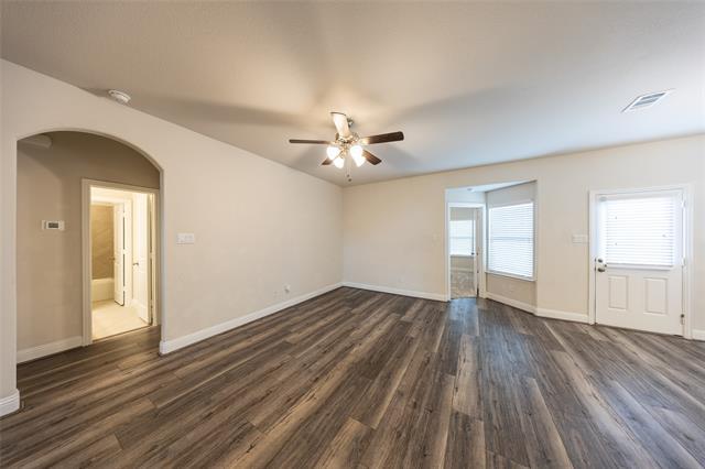 Building Photo - 2817 Diamondback Dr