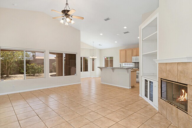 Building Photo - 79851 Carmel Valley Ave