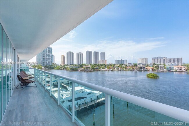 Building Photo - 400 Sunny Isles Blvd