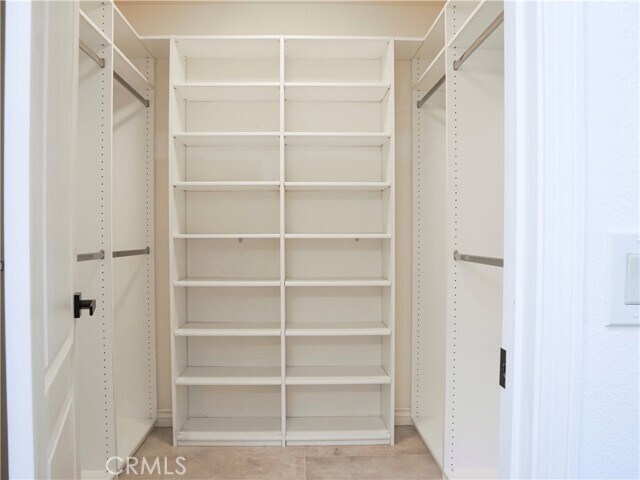 Building Photo - 24901 Seagate Dr