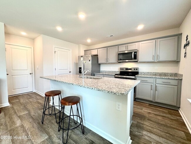 Building Photo - 4017 Calabash Ct