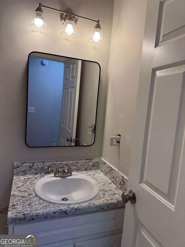 Building Photo - 1758 Cannonball Ct NW