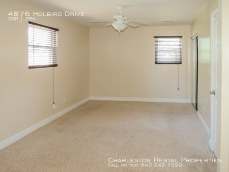 Building Photo - 4876 Holbird St