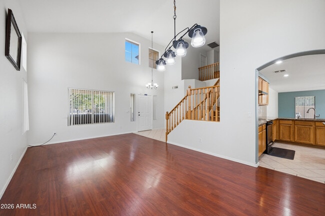 Building Photo - 3358 E Park Ave