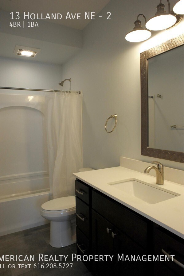 Building Photo - 13 Holland Ave NE