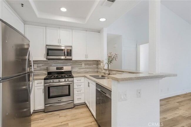 Building Photo - 65 Whippoorwill Ln