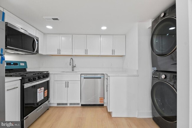 Building Photo - 8728 Old Courthouse Rd