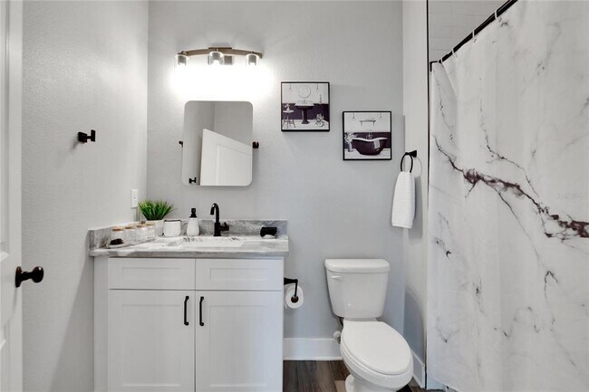 Building Photo - 3002 E 38th Ave