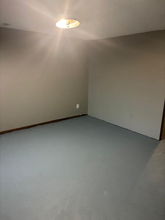 Building Photo - 2620 Sawbury Blvd