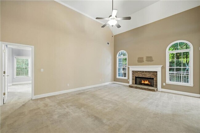 Building Photo - 6745 Fairfield Trce