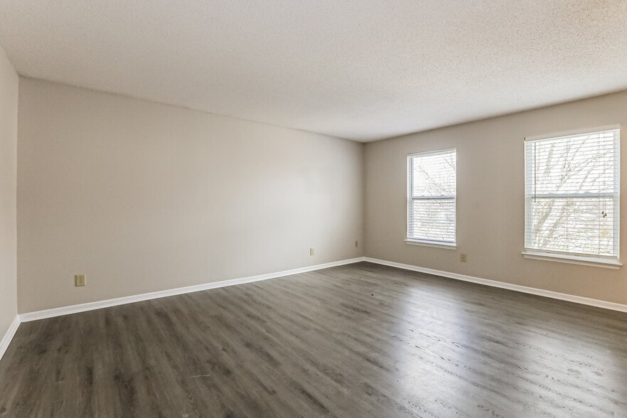 Building Photo - 9033 Southernwood Way