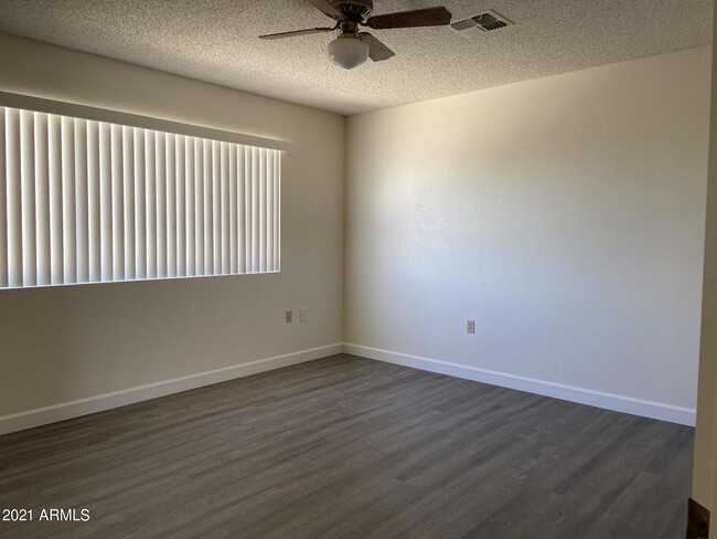 Building Photo - 3325 W Barcelona Dr