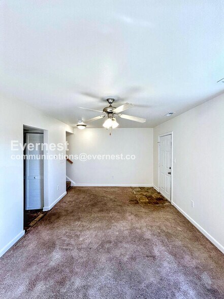 Building Photo - 3530 E Richmond Rd