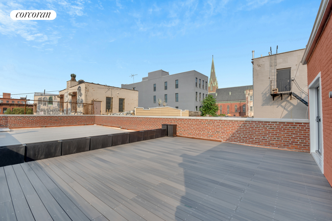 Building Photo - 155 25th St