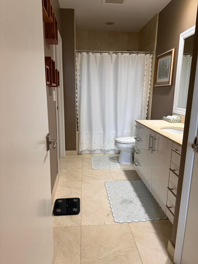 Building Photo - 550 Okeechobee Blvd