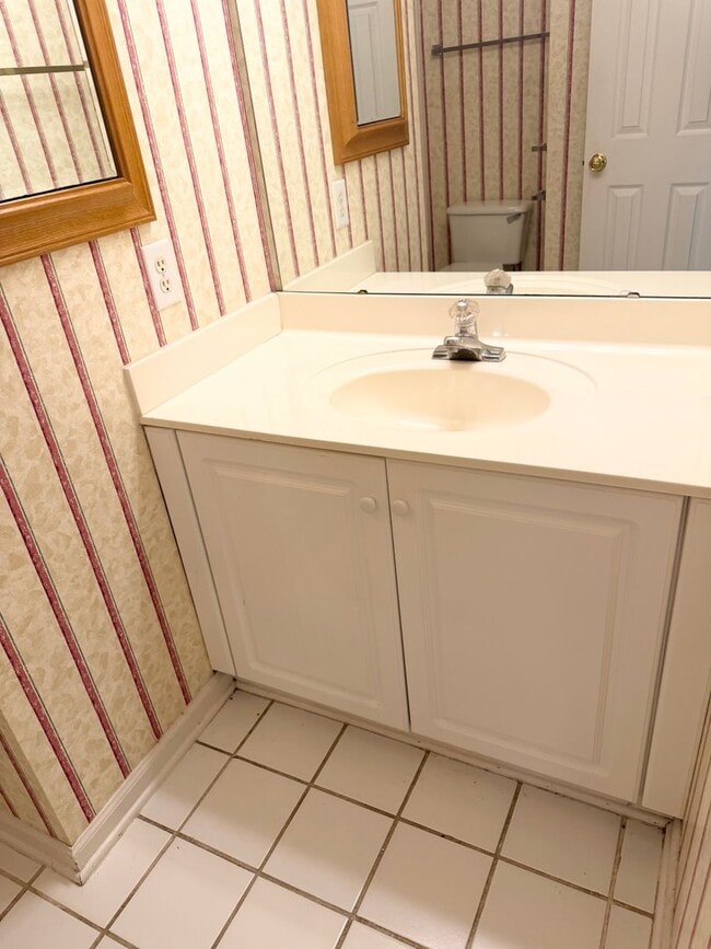 Building Photo - 4661 Lightkeepers Way