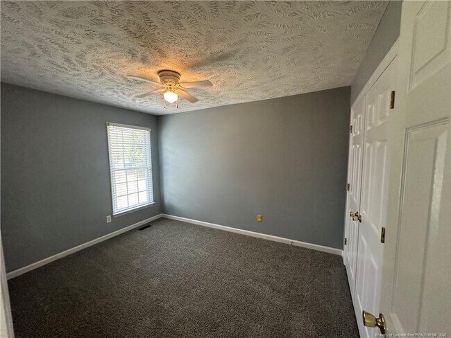 Building Photo - 3521 Harrisburg Dr