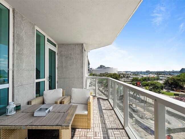 Building Photo - 244 Biscayne Blvd