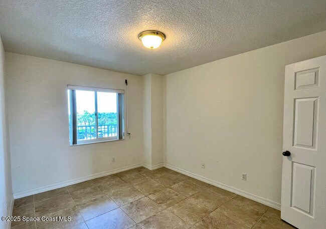 Building Photo - 3740 Ocean Beach Blvd