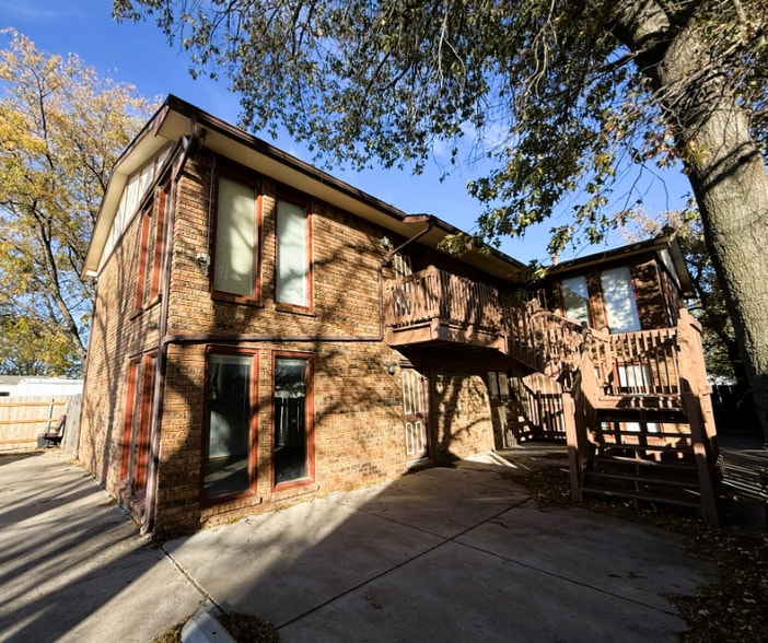 Building Photo - 1736 S Meridian Ave