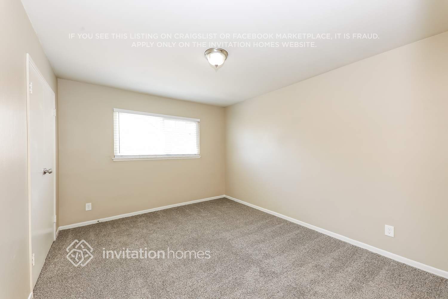 Building Photo - 2815 St Elmo Dr
