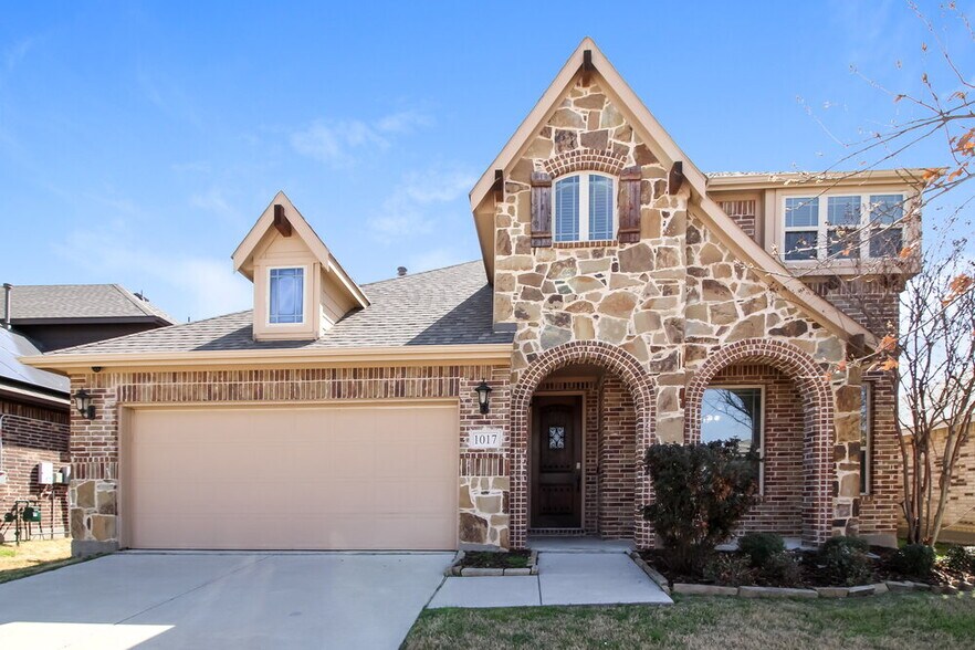 Primary Photo - 1017 Snowbird Dr