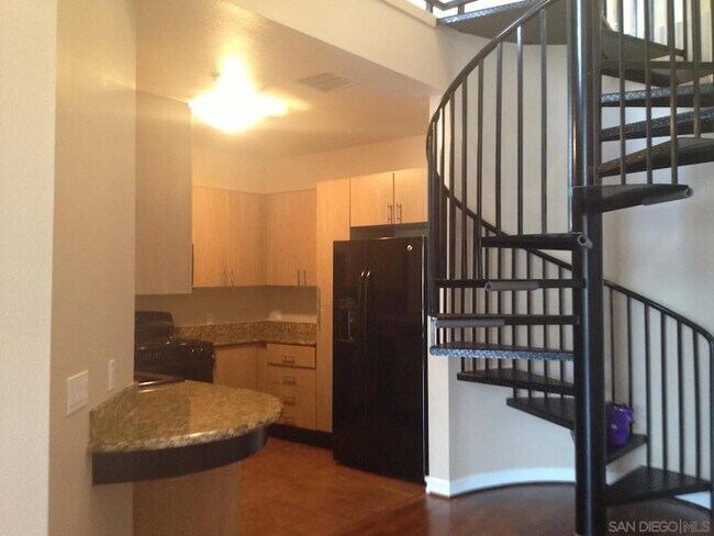 Primary Photo - 1465 C St