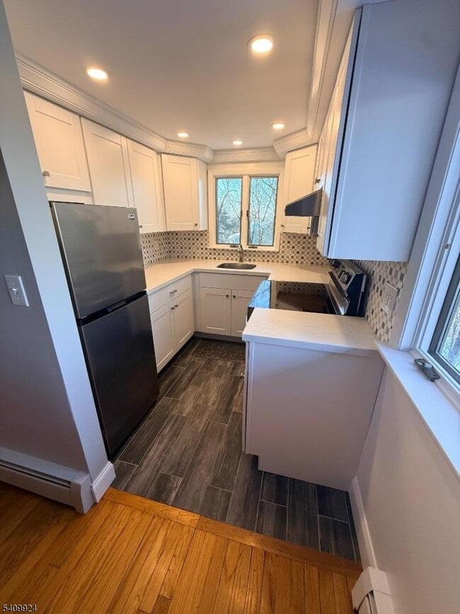 Building Photo - 237 Buena Vista Dr